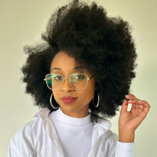 A mulher preta de cabelo crespo tem mais autoestima que a de cabelo alisado?
