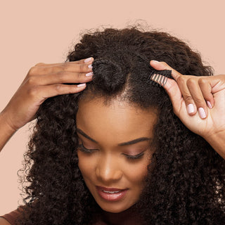 Peruca U-Part Curly 30cm (140g) Queen Friday