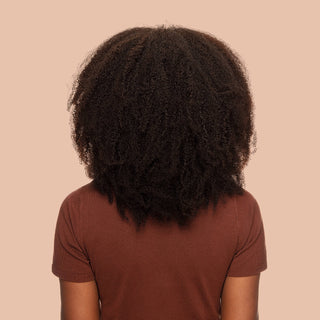 Peruca U-Part Kinky 40cm (160g) Queen Friday